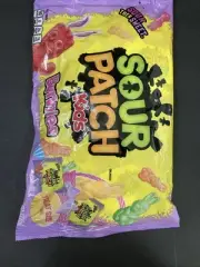 Sour Patch Kids Easter Candy Bunnies 7.9 Oz Exp Date: 9/2025
