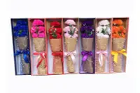 在飛比找Yahoo!奇摩拍賣優惠-母親節限定 5朵精油康乃馨花束禮盒 ❤️ 香皂花束 緞帶蝴蝶