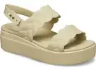 Woman's Sandals Crocs Brooklyn Woven Low Wedges Platform Sandals