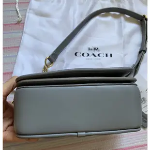 現貨 全新 COACH Dinky 18 全新 絎縫羊皮掀蓋鏈包 藍灰色 羊皮 鏈條包 斜背包 側背包