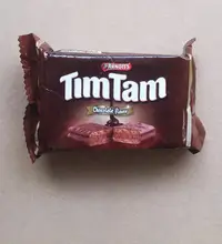 在飛比找Yahoo!奇摩拍賣優惠-雅樂思Tim Tam 巧克力夾心餅乾