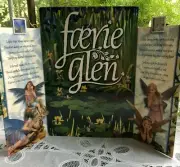 MUNRO FAERIE GLEN - 14.5"H X 19.5"W BACKER CARD FOLIO - 2003