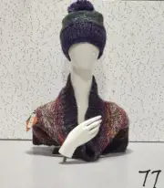 SCREAMER Set # 77: Beanie & Infinity Gaitor *New With Tags*