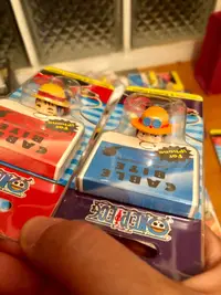 在飛比找蝦皮購物優惠-日本正版海賊王/迪士尼/動物系列cable bite 咬線器