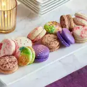 Macaron Centrale Specialty Macaron Variety Pack - 100/Case