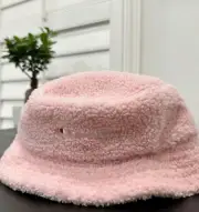 Champion Bucket Hat Teddy Fleece L-XL Pink New With Tags Unisex