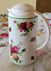 ROYAL ALBERT OLD COUNTRY ROSES THERMAL 8 CUP CARAFE NWT