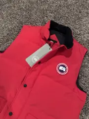 Red Canada Goose Mens M Down Vest Brand New Flawless