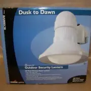 RC100MVW Dusk to Dawn Outdoor Security Lantern