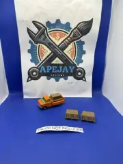 2 new crates for Matchbox Lesney Superfast No 66 Ford Transit Truck