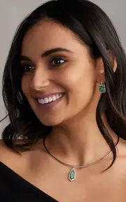 [Mindi Mond New York] 18K White Gold Emerald Diamond Earrings