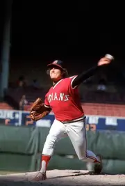 Fritz Peterson Cleveland Indians pitches an Major League Baseball - Old Photo