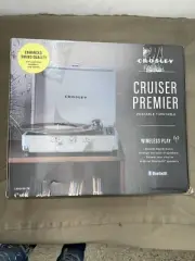 Crossley Cruiser Premier ‘ PORTABLE TURNABLE