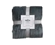 Skin-friendly Soft Throw Blanket Polyester Air Conditioned Blanket for Sofa - Dark Gray