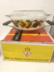Vintage Pyrex JAJ England Orchard Casserole Dish With Stand In Box