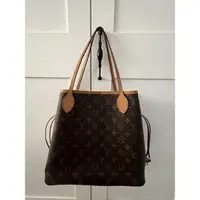 在飛比找蝦皮購物優惠-LV M40156 Neverfull 縮口肩揹購物包(中)