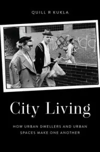 在飛比找博客來優惠-City Living: How Urban Spaces 