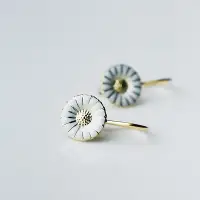 在飛比找Yahoo奇摩購物中心優惠-Georg Jensen Daisy 小雛菊鍍金11mm針式