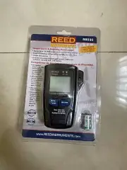 Reed Instruments R6030 Temperature and Humidity Data Logger -40°C to 70°C