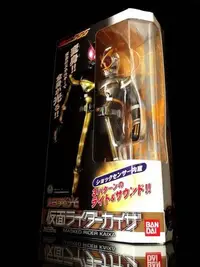 在飛比找Yahoo!奇摩拍賣優惠-B-22 櫃 ： 2003 MASKED RIDER 假面騎