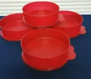 Tupperware Medium Wonder Bowl Set of 4. True Red! New!