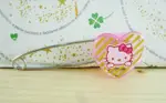 【震撼精品百貨】HELLO KITTY 凱蒂貓 KITTY安全別針-心造型-KITTY-粉色-斜線 震撼日式精品百貨