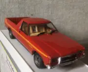 TRAX 1:43 scale diecast model, TR22B, 1977 Holden HZ Sandman Utility