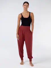 Nomad Relax Pant - Mulberry