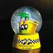 Mooneyes MOONEYES USA Snow Globe Authentic Goods