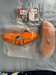 Brembo OEM Lexus RCF & GSF brake caliper set