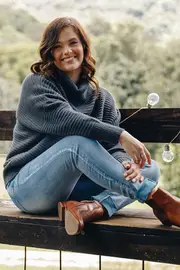 Off Duty Ribbed Knit Top--PQC-524J03K01