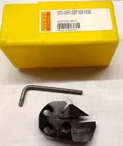Sandvik CoroCut 570-32R123F15B130B insert holder grooving tool