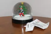 IKEA VINTERFINT SNOW DOME ICE SKATER & CHRISTMAS TREE