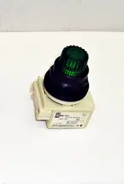 New Square D Push Button Green Lens Cat-9001SKL1G OR 9001KM1 13487ELL