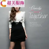 在飛比找Yahoo!奇摩拍賣優惠-【全新轉賣】CANDY小舖 小立肩腰蝴蝶結上白下黑撞色長袖洋