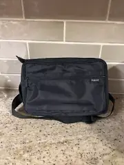 NWT Medium Size Black Polaroid Camera Case With Shoulder Strap
