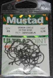 25 Mustad 39951BLN Ultra Point Size 1/0 Circle Hooks 1X Fine Wire Black Nickel