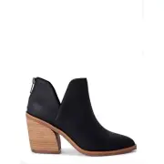 Time and Tru Women's Heeled Cut Out Ankle Boots Size 9 Black --336--