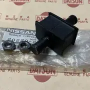 DATSUN Fairlady 1600 2000 Exhaust Tube Mounting Rubber (Fits NISSAN SP SR 311)