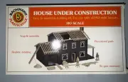 BACHMANN 45191 HO Scale Plasticville House Under Construction Snap Build Sealed