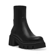 Woman's Boots Steve Madden Boomba
