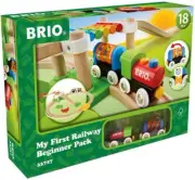 BRIO My First - Railway Beginner Pack 18 Pieces, Classic Wooden Train Set