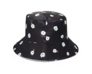 NWT Alice + Olivia REVERSIBLE BUCKET HAT in Daisy Print
