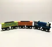 2022 Maison Battat Wood and Wheels Wooden Train Magnetic Engine and Freight Cars