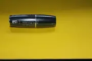 AVON GLAZEWEAR DIAMONDS LIPSTICK LUSTROUS BERRY NEW