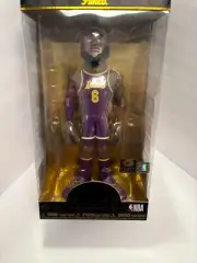 Funko Vinyl Gold 12 in: Lebron James (Chase)