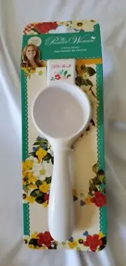 New Pioneer Woman Citrus Press Garden Party Cast Iron White