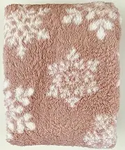 [Berkshire Blanket] Berkshire Double Sided Sherpa Throw (Blush Glam Snowflake)
