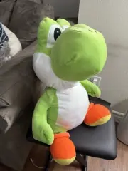 Nintendo Super Mario Yoshi 20” Cuddle Pillow Plush With Stash Pocket Brand New