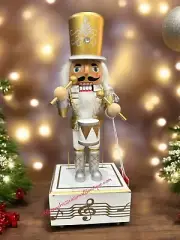 Christmas Nutcracker Soldier Musical Box Plays "Wish You A Merry Christmas“ New